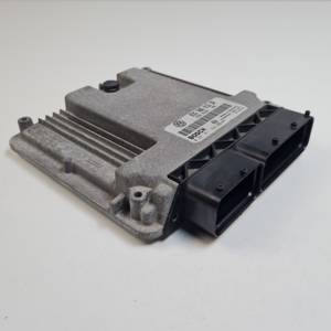 CENTRALITA MOTOR UCE 0281011844 VOLKSWAGEN TOURAN (1T1) Autodesguaces Alicante