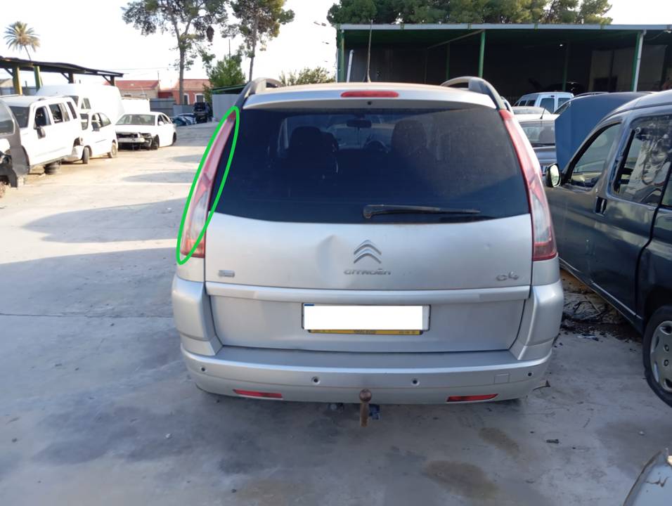 PILOTO TRASERO IZQUIERDO