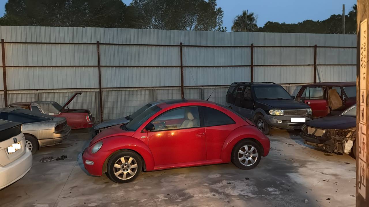 Imagen del vehículo VOLKSWAGEN NEW BEETLE (9C1/1C1)
