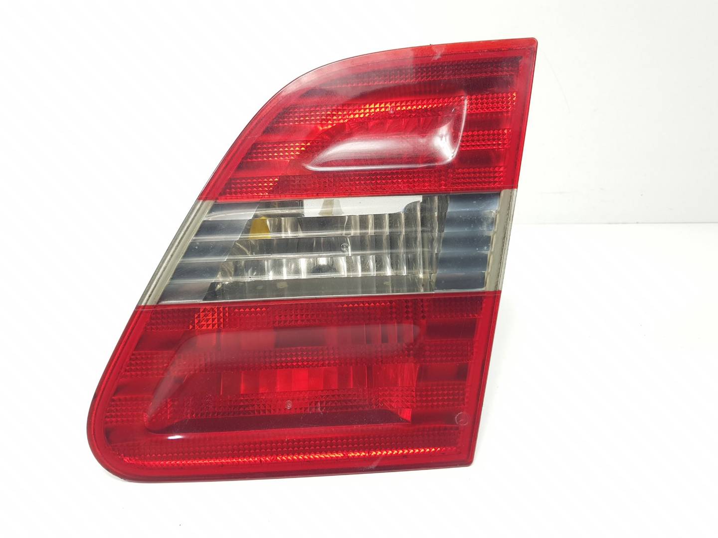 PILOTO TRASERO DERECHO INTERIOR - A1698201664 - MERCEDES - CLASE B (W245)