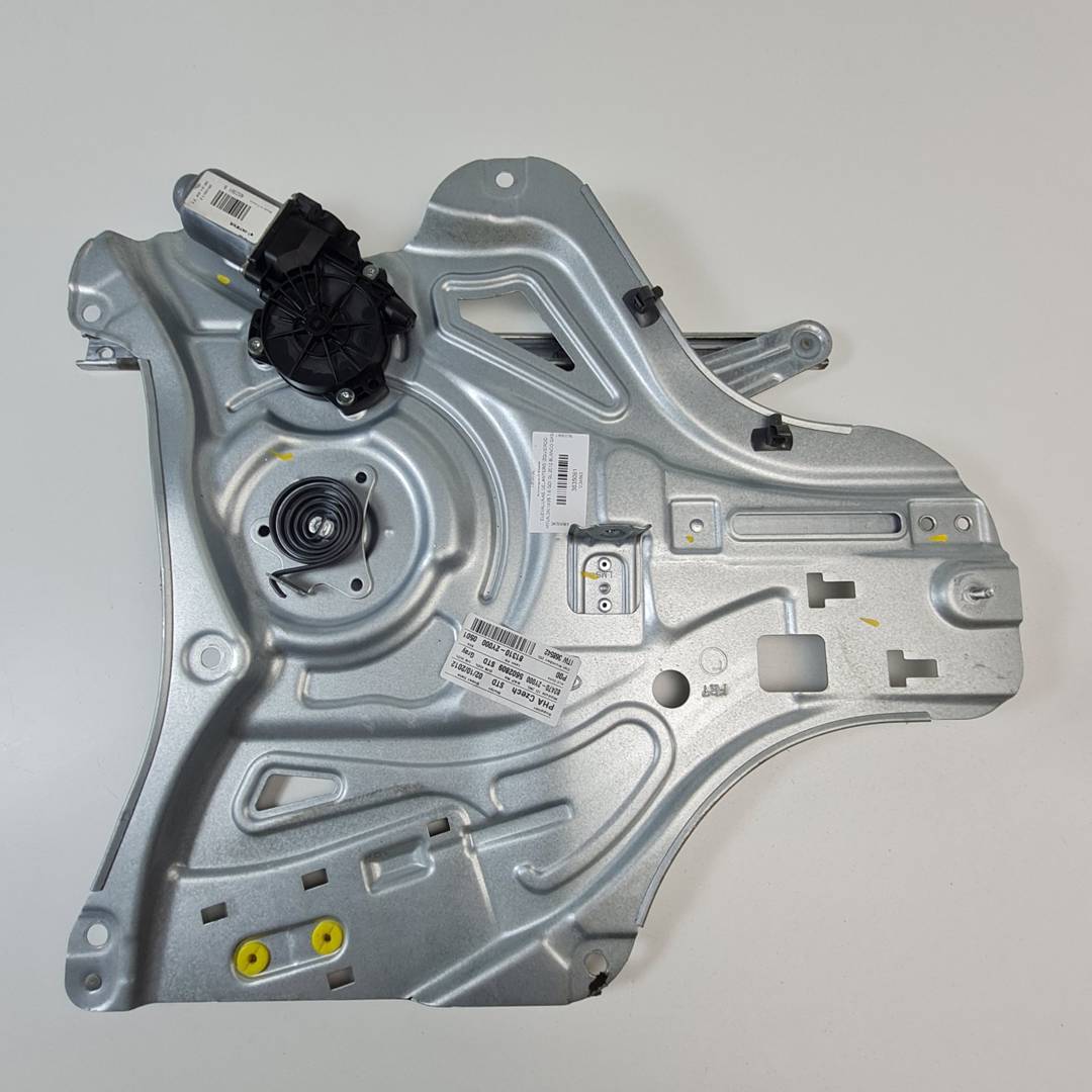 ELEVALUNAS DELANTERO IZQUIERDO - 824702Y000 - HYUNDAI - IX35