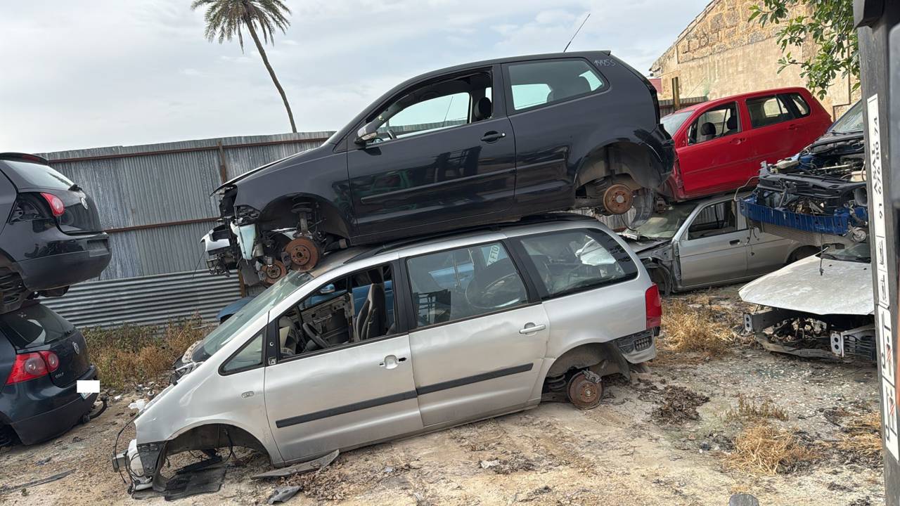 Imagen del vehículo VOLKSWAGEN POLO (9N3)