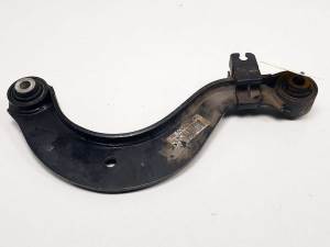 BRAZO SUSPENSION SUPERIOR TRASERO IZQUIERDO VOLKSWAGEN PASSAT VARIANT (3C5) Autodesguaces Alicante