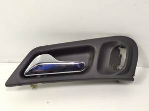 MANETA INTERIOR TRASERA IZQUIERDA MERCEDES CLASE C (W203) BERLINA Autodesguaces Alicante