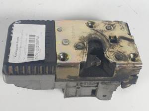 CERRADURA PUERTA DELANTERA DERECHA FIAT SCUDO (222) Autodesguaces Alicante