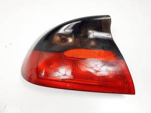 PILOTO TRASERO IZQUIERDO 90482000 OPEL TIGRA Autodesguaces Alicante