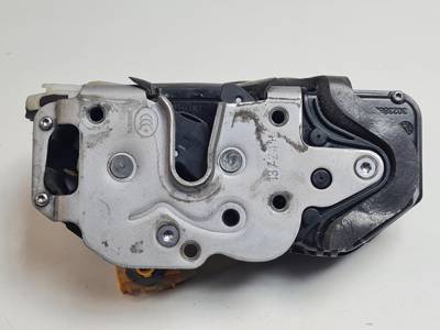 CERRADURA PUERTA DELANTERA DERECHA 3023880 OPEL INSIGNIA BERLINA Autodesguaces Alicante