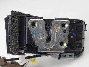CERRADURA PUERTA DELANTERA IZQUIERDA NISSAN QASHQAI (J11) Autodesguaces Alicante