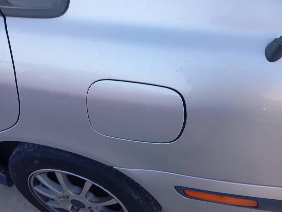 TAPA EXTERIOR COMBUSTIBLE