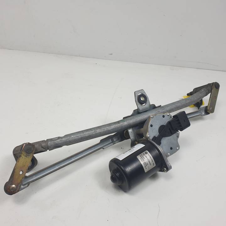 MOTOR LIMPIA DELANTERO 1J1955113C VOLKSWAGEN GOLF IV BERLINA (1J1) Autodesguaces Alicante