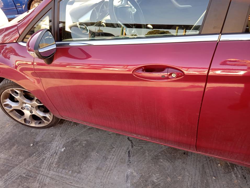 CERRADURA PUERTA DELANTERA IZQUIERDA
