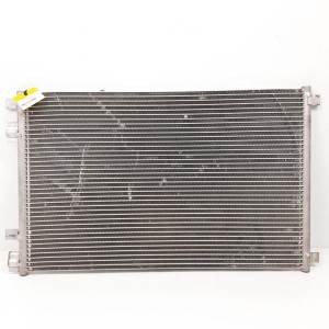 CONDENSADOR / RADIADOR AIRE ACONDICIONADO 8660002501 RENAULT SCENIC II (X84,JM) Autodesguaces Alicante