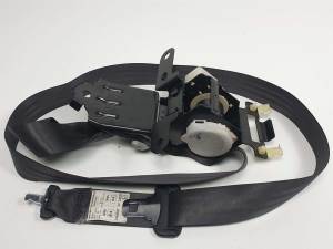 CINTURON SEGURIDAD TRASERO CENTRAL NSB053GK72 HONDA FR-V (BE) Autodesguaces Alicante