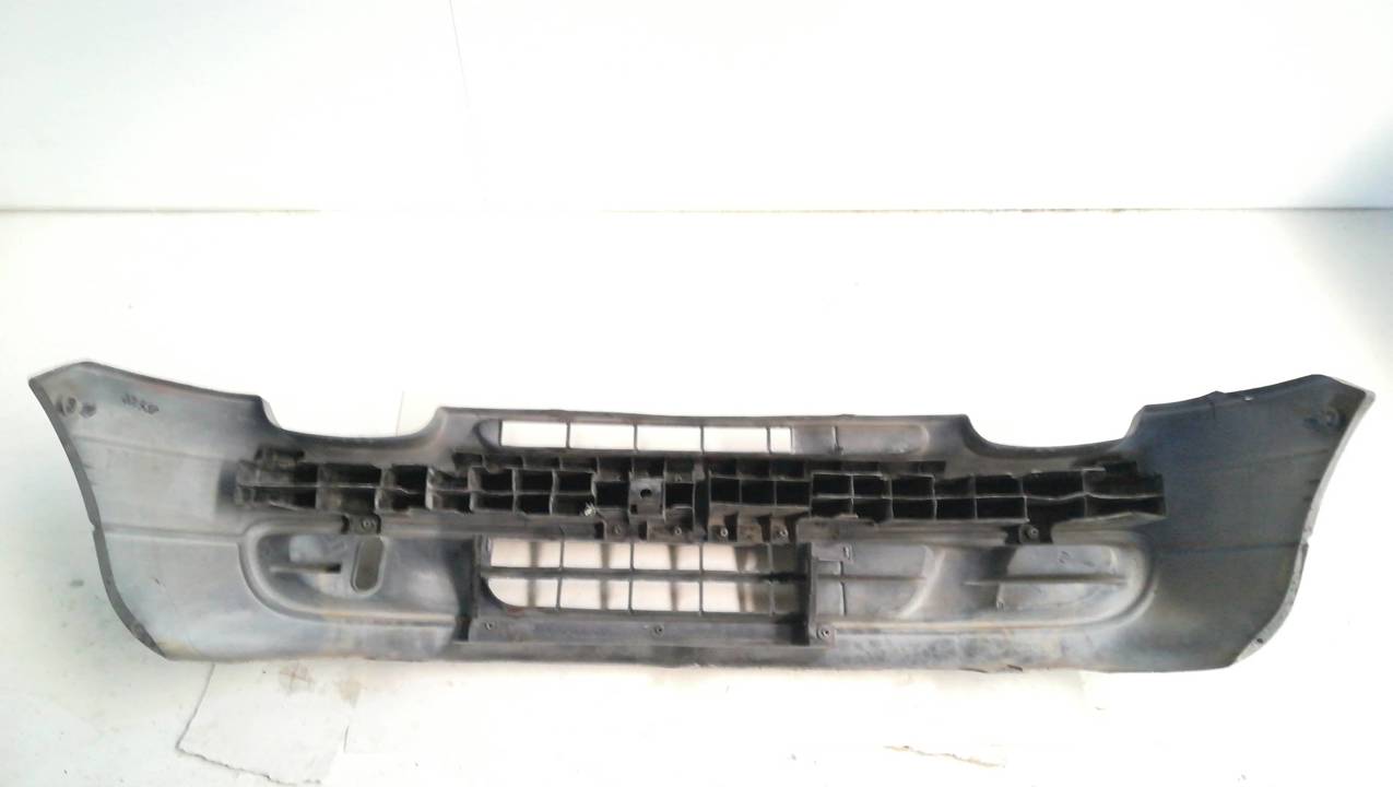 PARAGOLPES DELANTERO