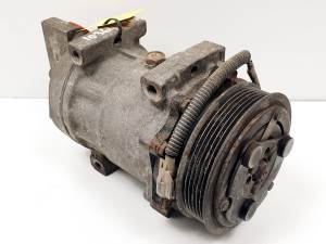 COMPRESOR AIRE ACONDICIONADO 08632406770 CHRYSLER JEEP CHEROKEE (XJ) Autodesguaces Alicante