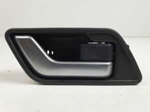 MANETA INTERIOR TRASERA DERECHA 5H3222600AD LAND ROVER FREELANDER 2 (LR2) (L359) Autodesguaces Alicante