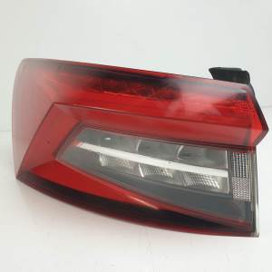 PILOTO TRASERO IZQUIERDO 565945207A SKODA KODIAQ Autodesguaces Alicante