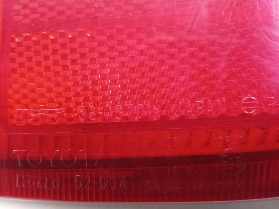 PILOTO TRASERO DERECHO