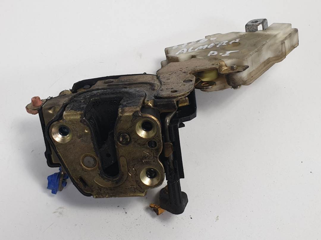 CERRADURA PUERTA DELANTERA IZQUIERDA - 8055361U66 - NISSAN - ALMERA TINO (V10M)