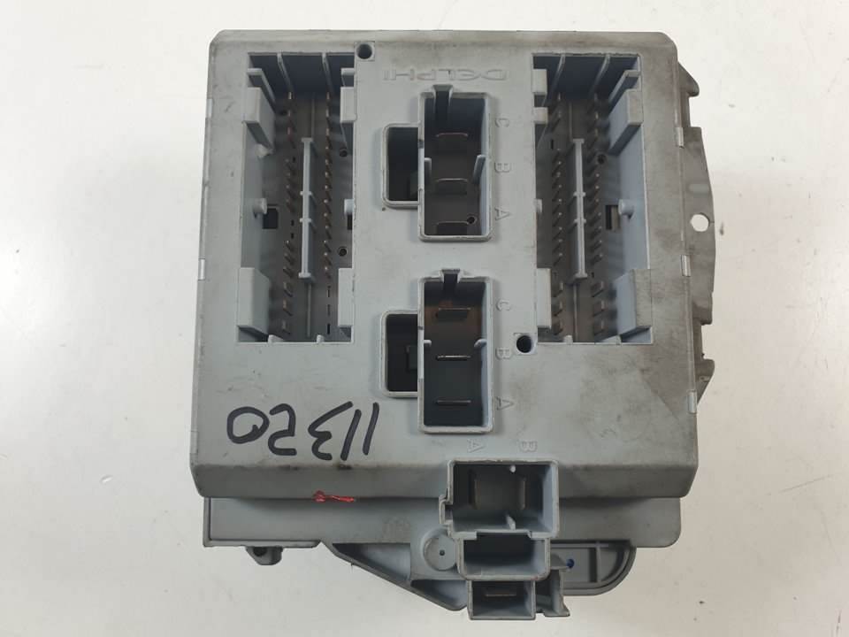 CAJA RELES / FUSIBLES - 69501171 - IVECO - DAILY CAJA CERRADA (2006 =>)
