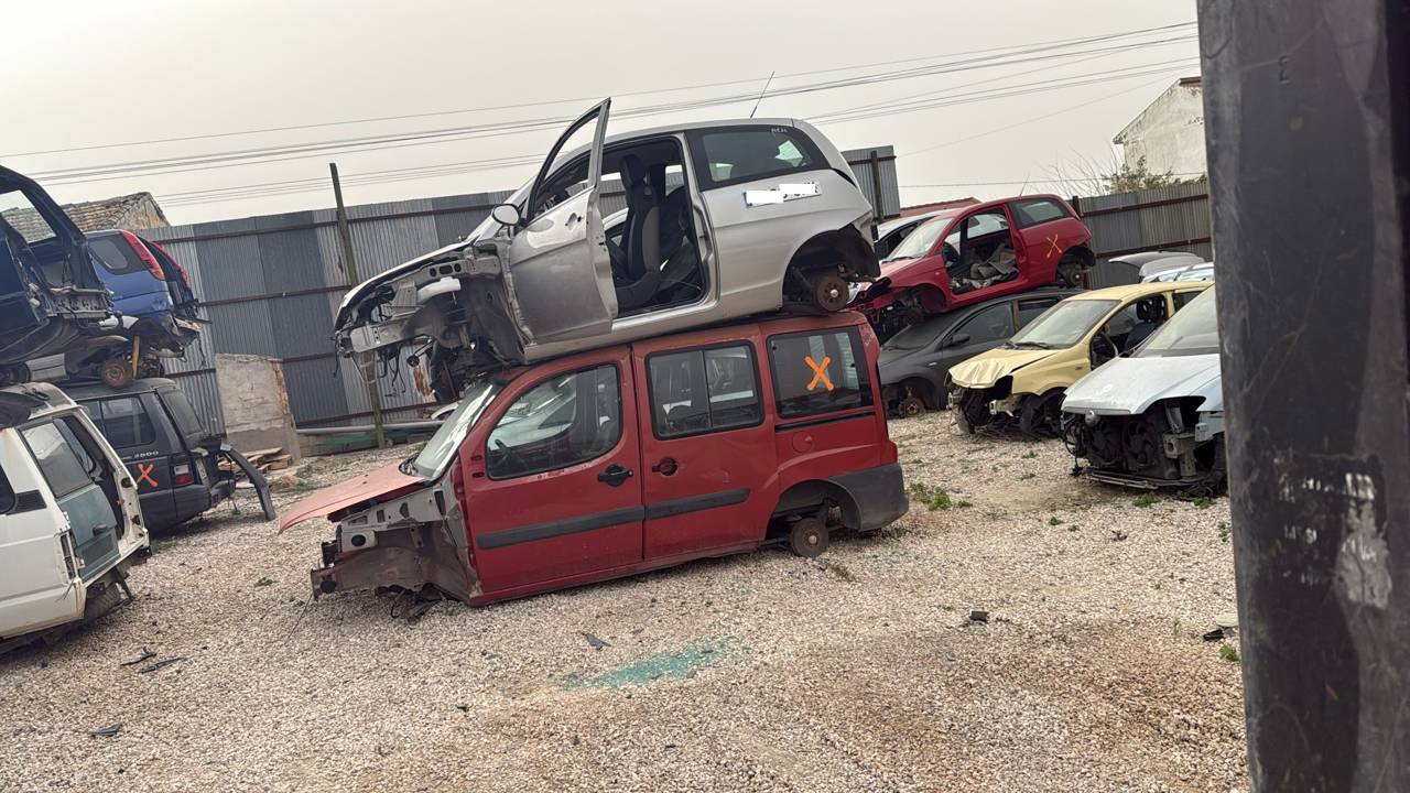 Imagen del vehículo FIAT DOBLO (119)
