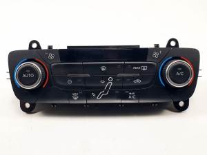 MANDO CLIMATIZADOR F1ET18C612AJ FORD FOCUS LIM. Autodesguaces Alicante