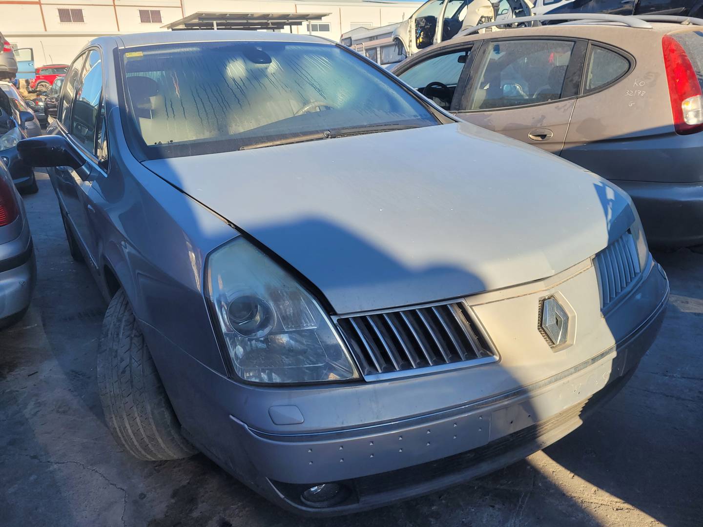 RENAULT VEL SATIS (BJ0) (2002 - 2009)