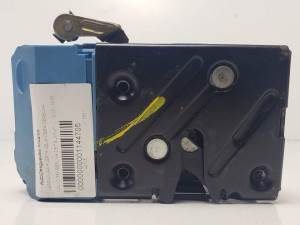 CERRADURA PUERTA DELANTERA DERECHA 30663042 VOLVO S80 BERLINA (P2) Autodesguaces Alicante