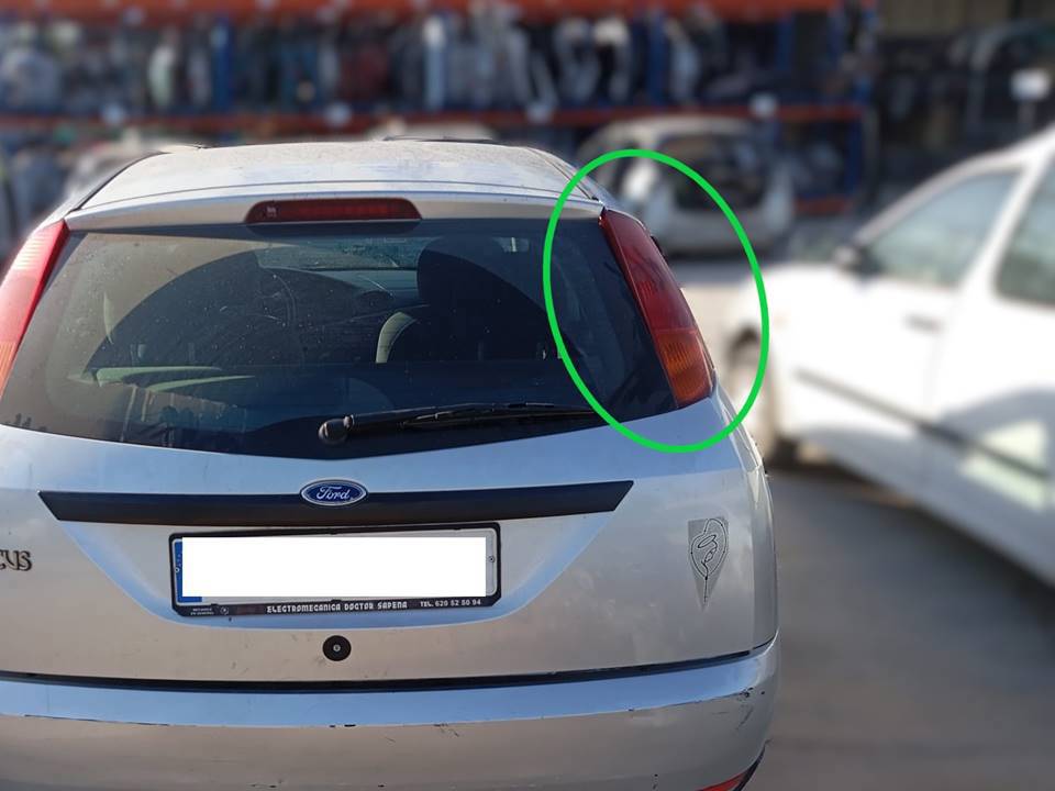 PILOTO TRASERO DERECHO