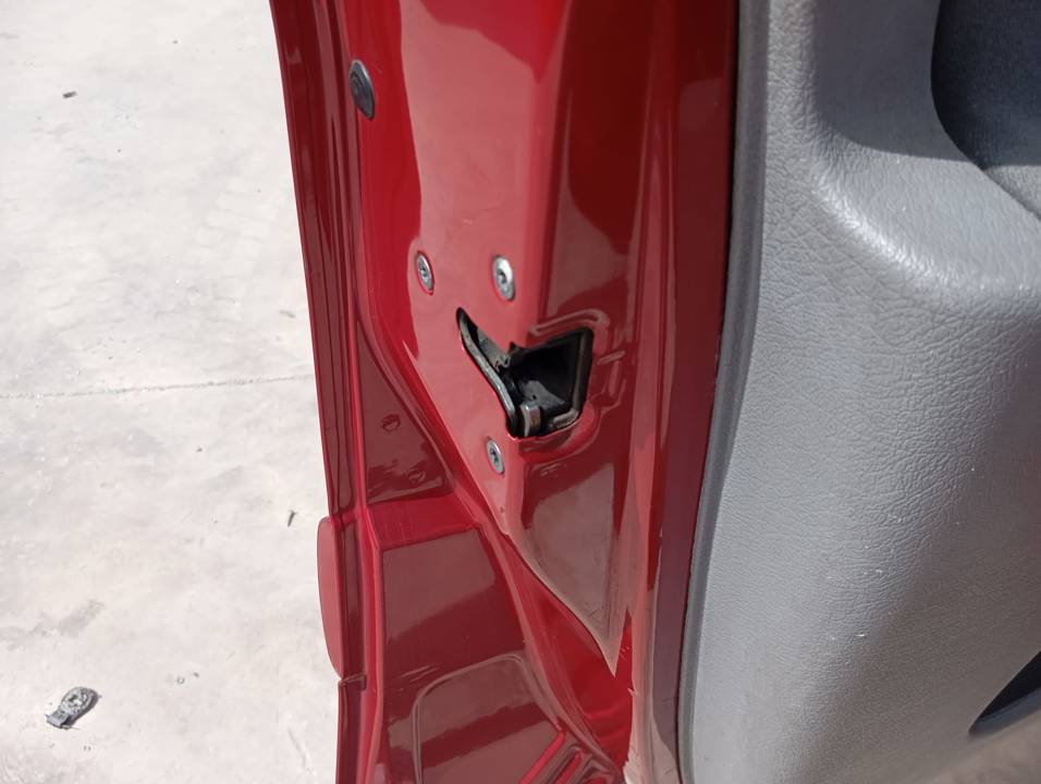 CERRADURA PUERTA DELANTERA IZQUIERDA