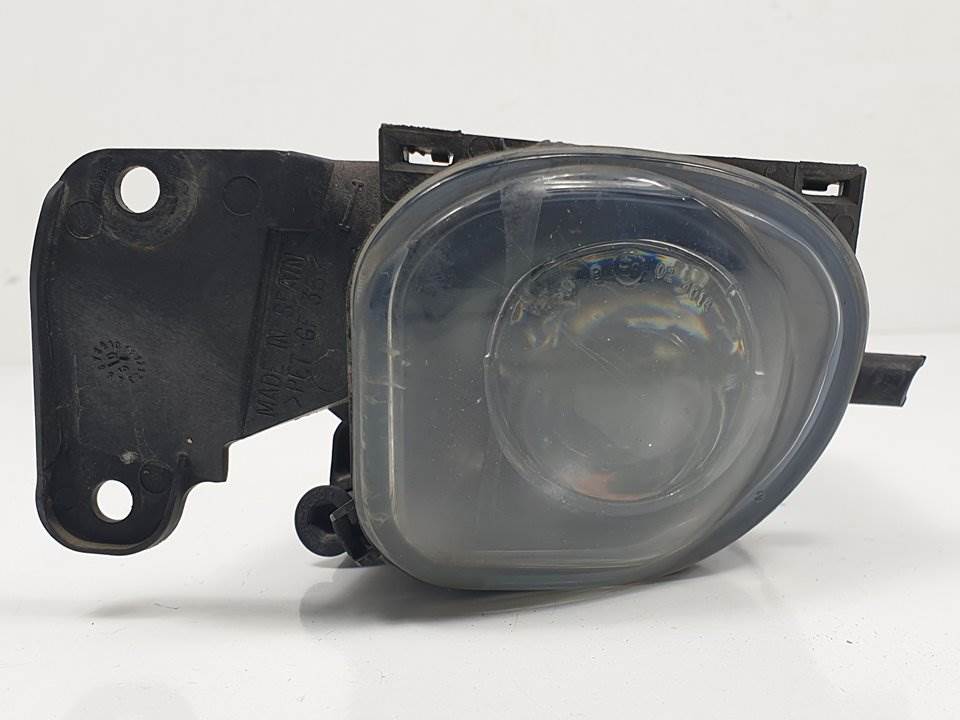 FARO ANTINIEBLA IZQUIERDO - 4B0941699A - AUDI - A6 BERLINA (4B2)