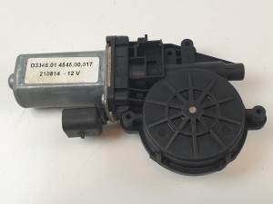MOTOR ELEVALUNAS DELANTERO DERECHO D334601 FIAT SCUDO (222) Autodesguaces Alicante