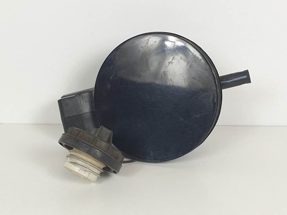Trappe à carburant - 695132L000 - HYUNDAI - I30 (FD)