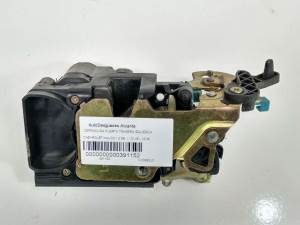 CERRADURA PUERTA TRASERA IZQUIERDA CHEVROLET KALOS Autodesguaces Alicante