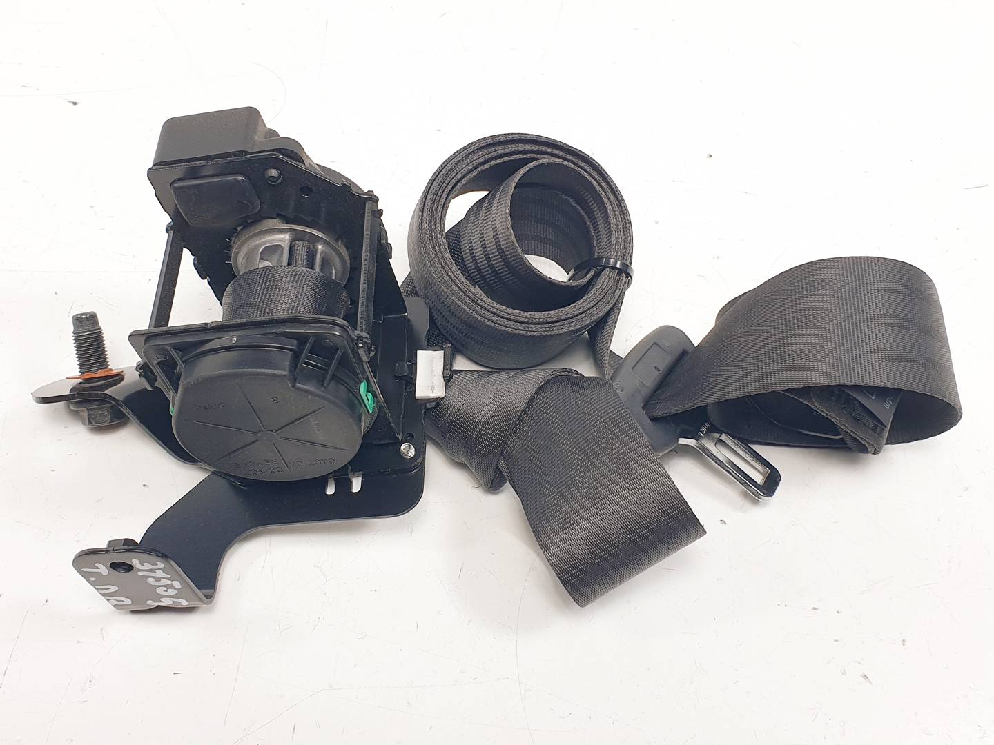 CINTURON SEGURIDAD TRASERO DERECHO - 89820A6000 - KIA - CEE'D (JD)