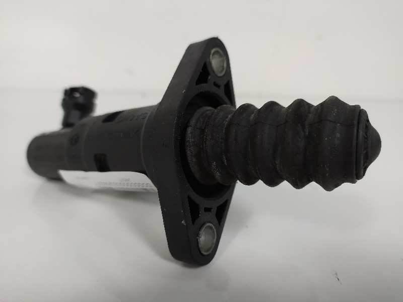 BOMBA EMBRAGUE - 1K0721261Q - VOLKSWAGEN - JETTA (1K2)