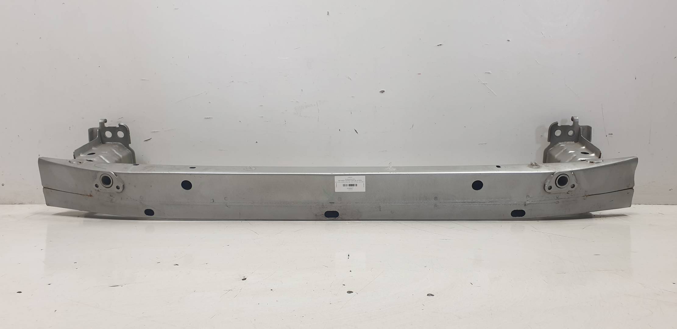 REFUERZO PARAGOLPES DELANTERO - TOYOTA - AURIS (E150)