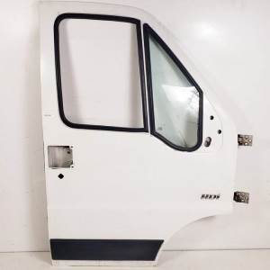 PUERTA DELANTERA DERECHA PEUGEOT BOXER CAJA CERRADA (RS2850)(290/330)('02->) Autodesguaces Alicante