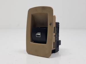 MANDO ELEVALUNAS DELANTERO DERECHO 6935534 BMW SERIE 3 BERLINA (E90) Autodesguaces Alicante