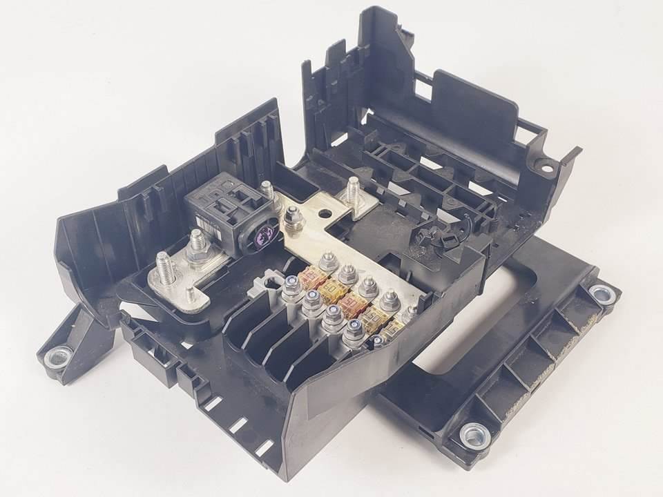 CAJA RELES / FUSIBLES - 7L0937548C - AUDI - Q7 (4L)
