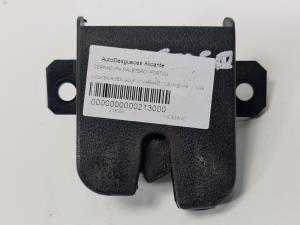 CERRADURA MALETERO / PORTON 1J6827505 VOLKSWAGEN GOLF IV BERLINA (1J1) Autodesguaces Alicante