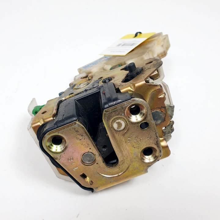 CERRADURA PUERTA TRASERA IZQUIERDA - 61100FE050 - SUBARU - IMPREZA G11 (GD/GG)