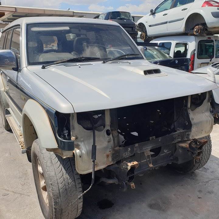 MITSUBISHI MONTERO (V20/V40) (1996 - 2000)