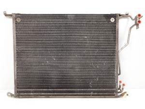 CONDENSADOR / RADIADOR AIRE ACONDICIONADO A2205000054 MERCEDES CLASE S (W220) BERLINA Autodesguaces Alicante