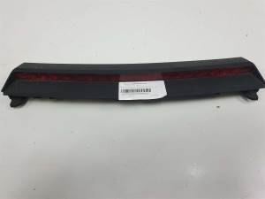 LUZ CENTRAL DE FRENO 8N8945097A AUDI TT (8N3/8N9) Autodesguaces Alicante