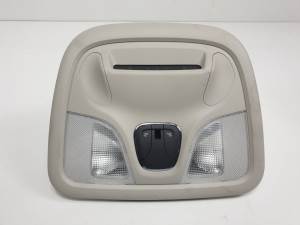 LUZ INTERIOR 1XF311DAAE JEEP CHEROKEE (KL) Autodesguaces Alicante