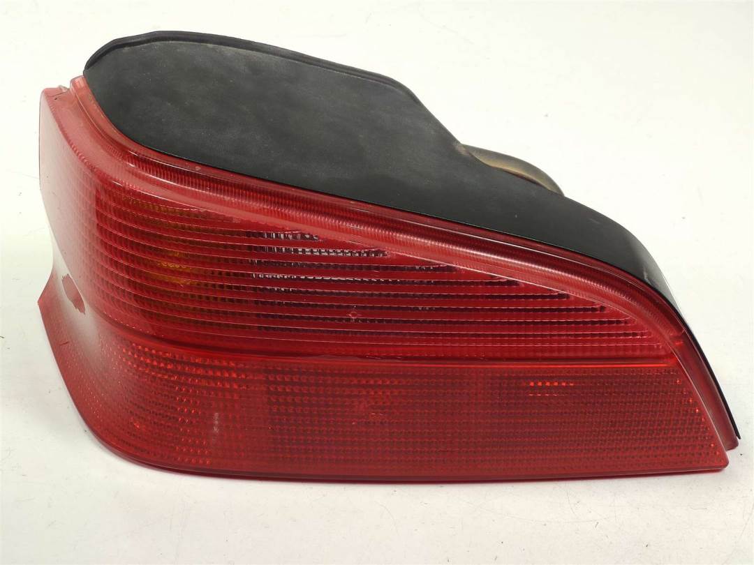 PILOTO TRASERO IZQUIERDO - 22740711 - PEUGEOT - 106 (S2)