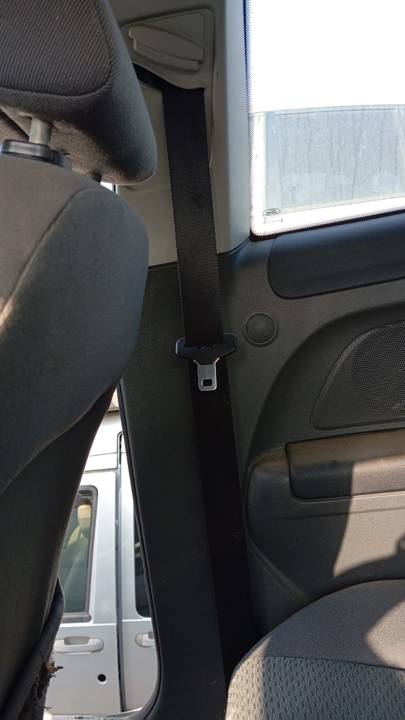 CINTURON SEGURIDAD DELANTERO DERECHO