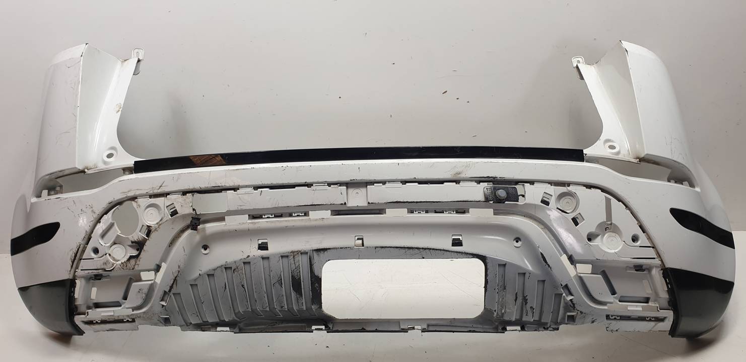 PARAGOLPES TRASERO K8D217D781AAW LAND ROVER RANGE ROVER EVOQUE Autodesguaces Alicante