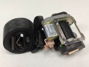 CINTURON SEGURIDAD DELANTERO IZQUIERDO 8N8857705G AUDI TT (8N3/8N9) Autodesguaces Alicante